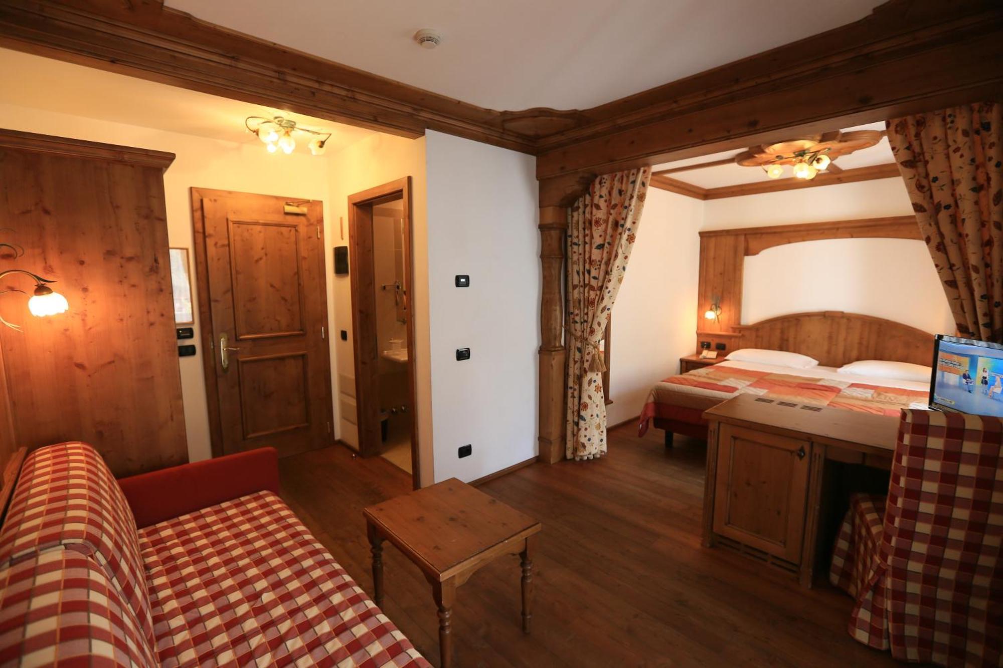 Hotel Laurin Канацеи Экстерьер фото